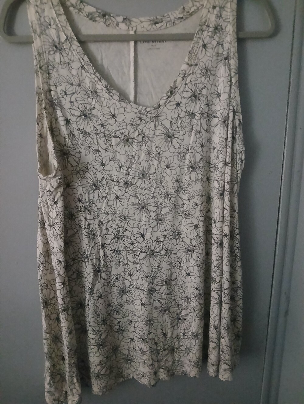 Floral Print Sleeveless Swing Top - Cream/Black LANE BRYANT SZ 14/16